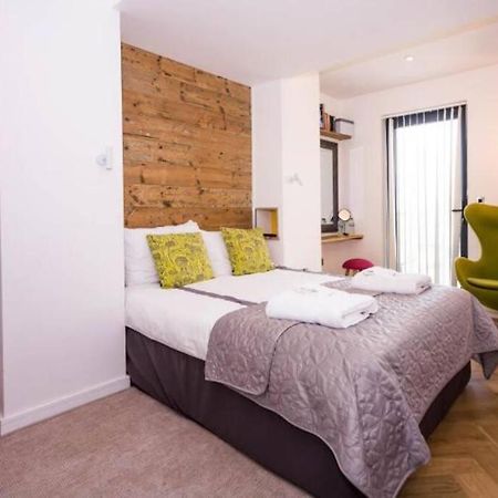 George24 - Spectacular, 5 Minutes To The Beach Newquay  Exterior photo